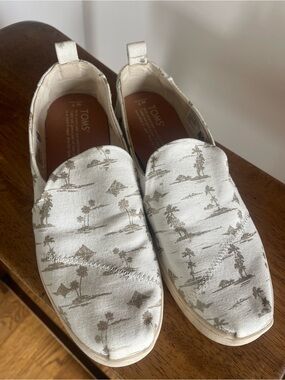 TOMS White Canvas Slip-Ons with Taupe Palm Print